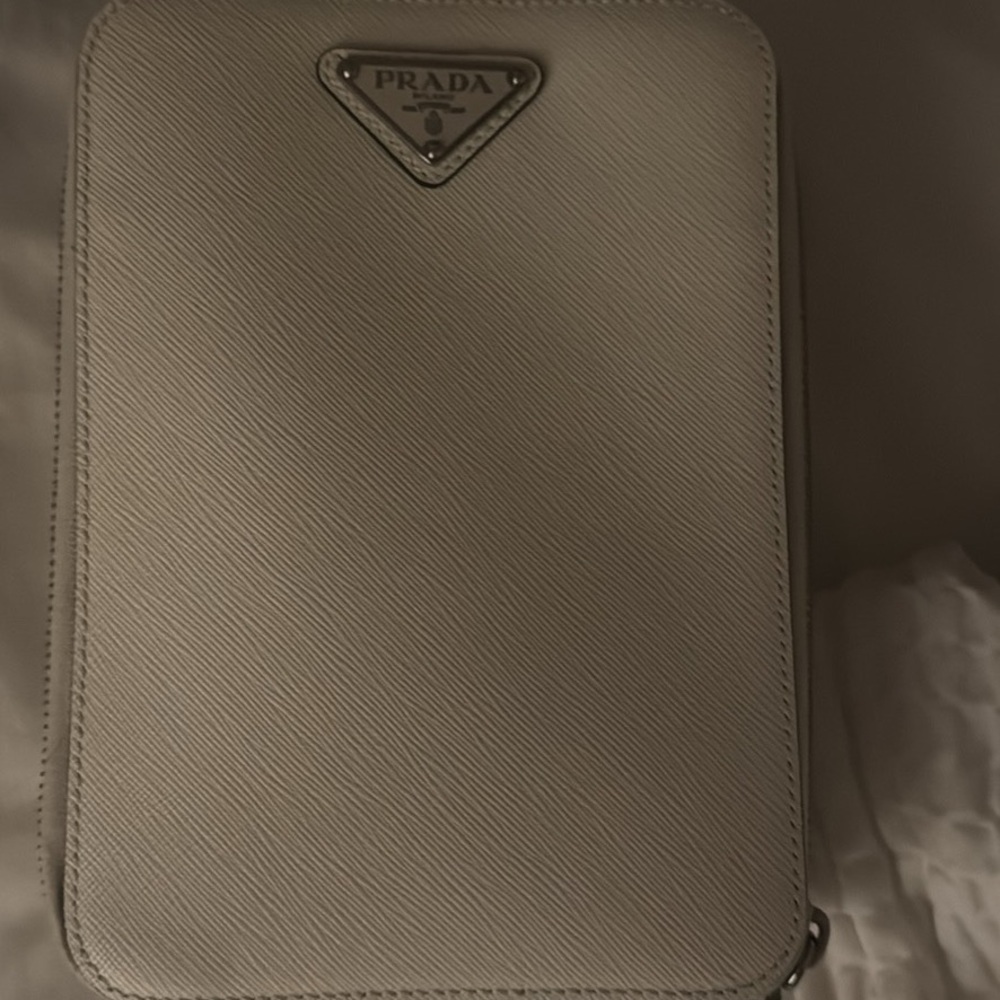 Prada Men's Beige Wallet